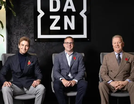 Уоррен подписал контракт с DAZN. На очереди Арум и Шалом?