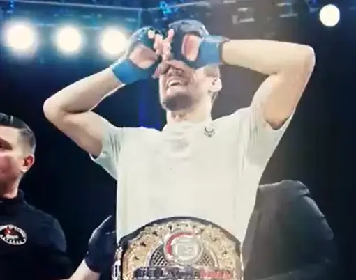 Нурмагомедов победил Хьюза и остался чемпионом Bellator