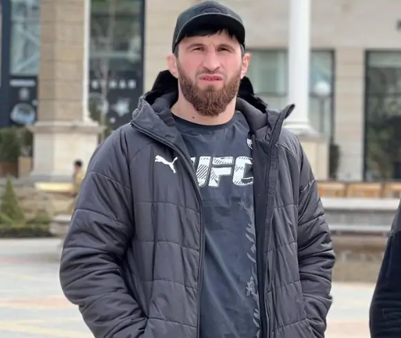 Анкалаев готов заменить Миочича и сразиться с Джонсом: «Я его побью»