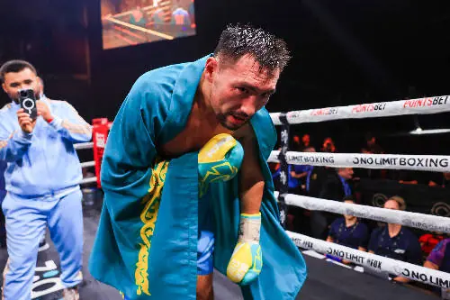 Стало известно, где и когда Алимханулы и Банк разыграют пояс WBO
