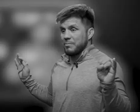 Сехудо назвал три лучших боя, которые UFC может сделать в 2025 году