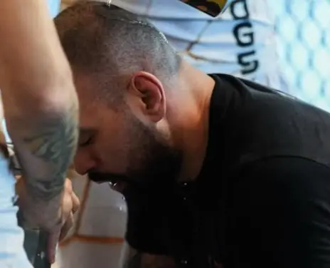 Сорван бой из карда UFC 320