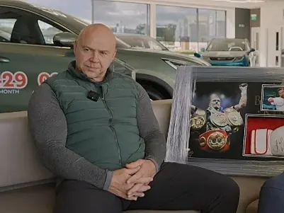Фьюри проиграл Усику из-за этого… Британский тренер отбивается от критиков