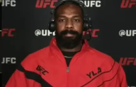 Джонс и Веласкес примут участие в турнире MVP MMA, но есть нюанс
