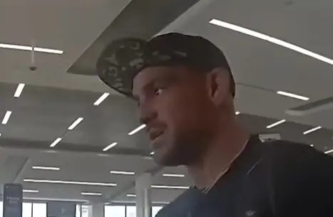 Кормье отреагировал на пьяный дебош Порье